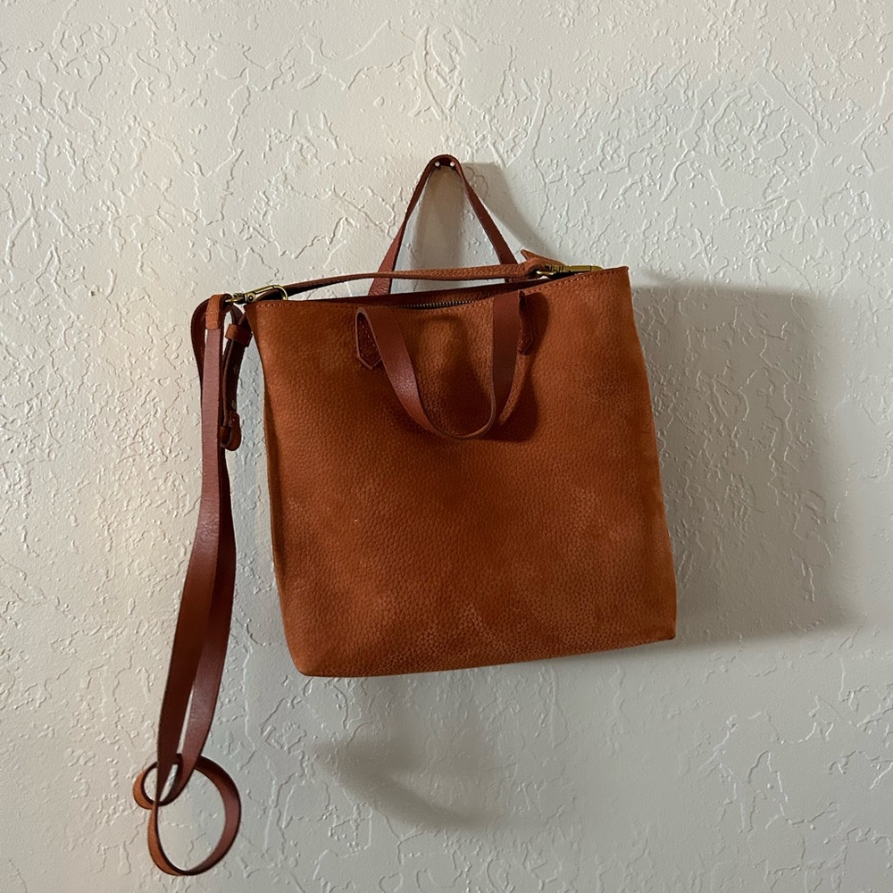 Small Madewell zip top crossbody bag. In excellent condition